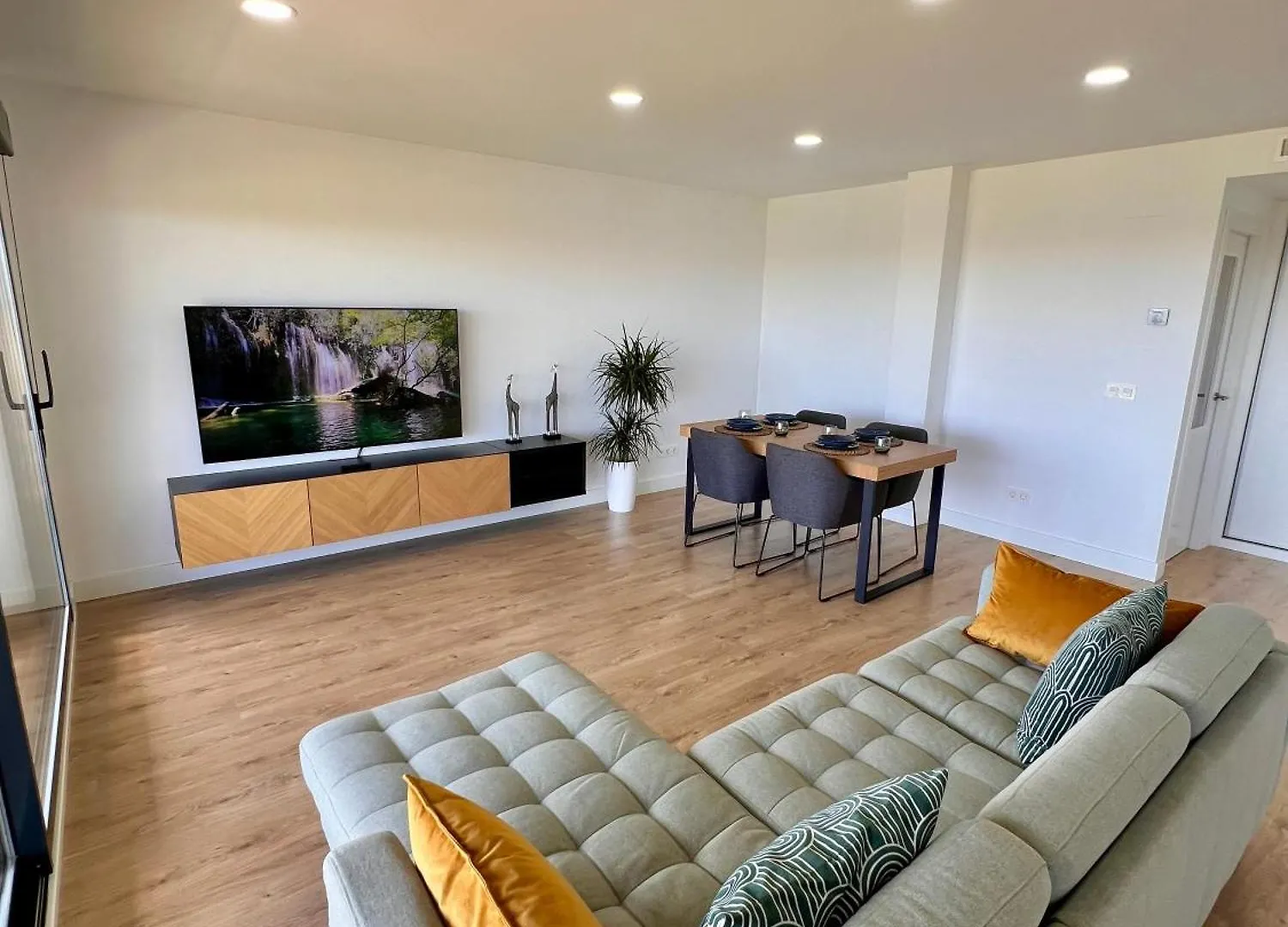 Atico Toyo Golf Apartment Retamar  0*, Retamar (Almeria)